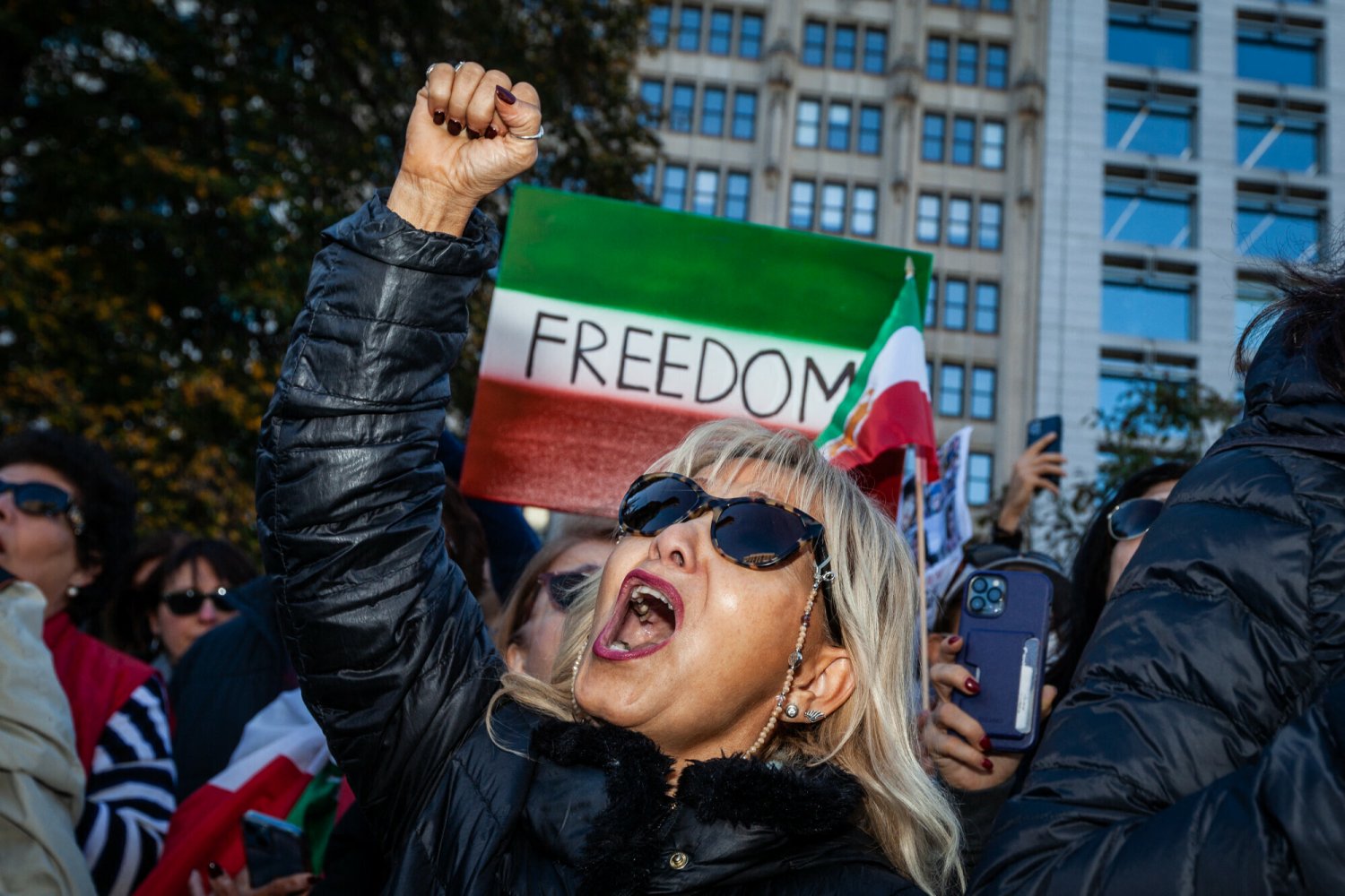 Protesty po śmierci Mashy Amini.