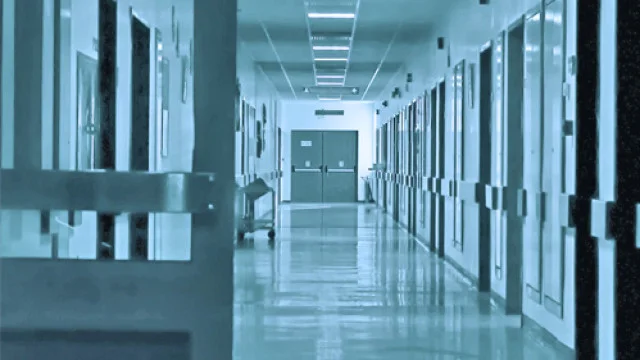 Szpital w Ełku po zaspawaniu drzwi wejściowych szybko wskoczył na szczyt listy najlepiej zarządzanych placówek w kraju.