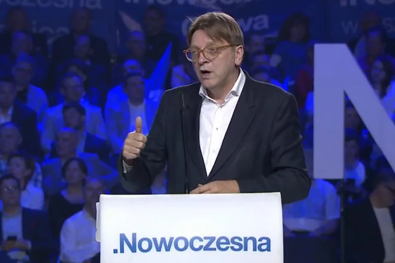 Szef frakcji liberałów w Parlamencie Europejskim, Guy Verhofstadt, podczas konwencji Nowoczesnej.