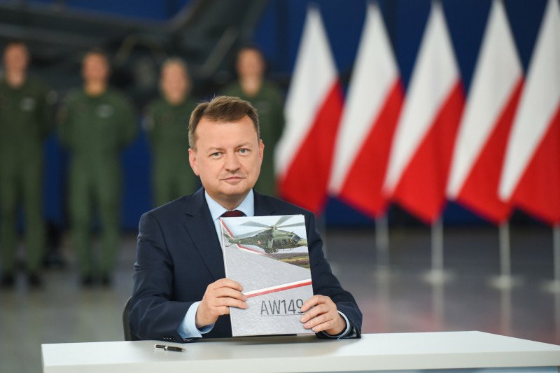 Błaszczak ogłosił nowe wyposażenie polskiej armii. "Skokowo przyśpieszamy modernizację Wojska Polskiego"