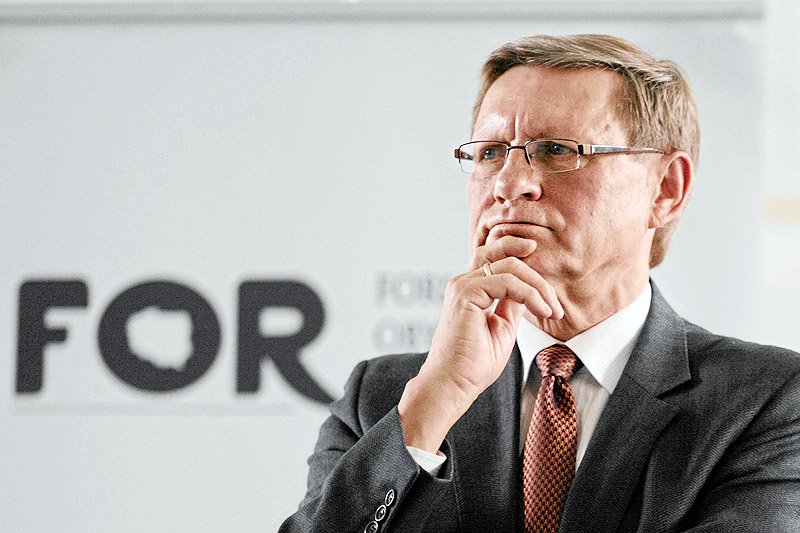 Think-tank Leszka Balcerowicza alarmuje, że decyzja Moody's w sprawie ratingu Polski nie wróży nic dobrego.