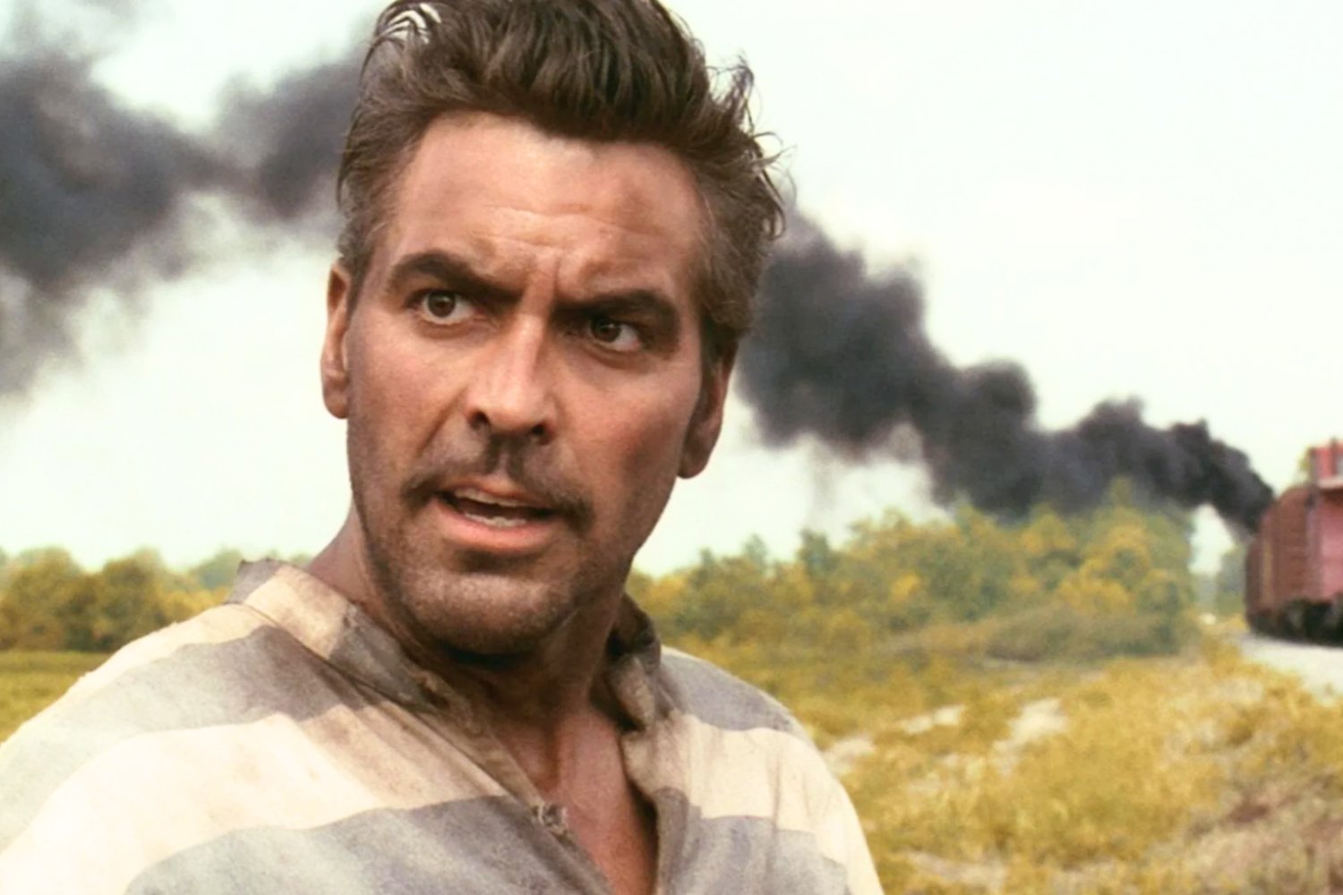 3 filmy z Georgem Clooneyem, które chowają się w streamingu. Wciągają bez reszty George Clooney w filmie "Bracie, gdzie jesteś?"