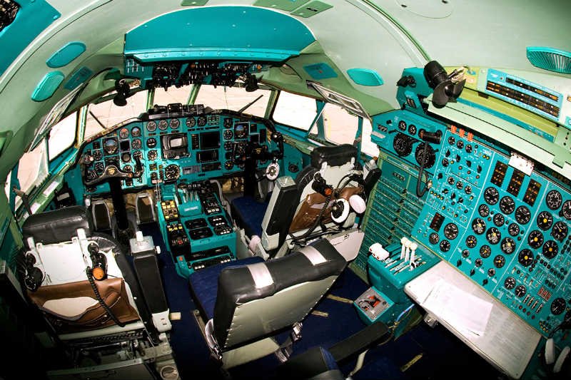 TVN24 opublikowało nieznane nagrania z kokpitu tupolewa, który rozbił się pod Smoleńskiem.