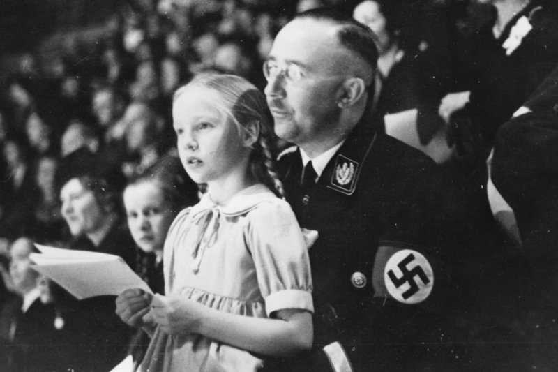 „Himmler. Buchalter śmierci”. Zabijał miliony, a zginął jak tchórz