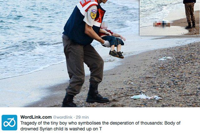 Wykonane w pobliżu tureckiego miasta Bodrum zdjęcie przypomina o tragicznej sytuacji, w jakiej znajdują się uciekający przed wojną Syryjczycy