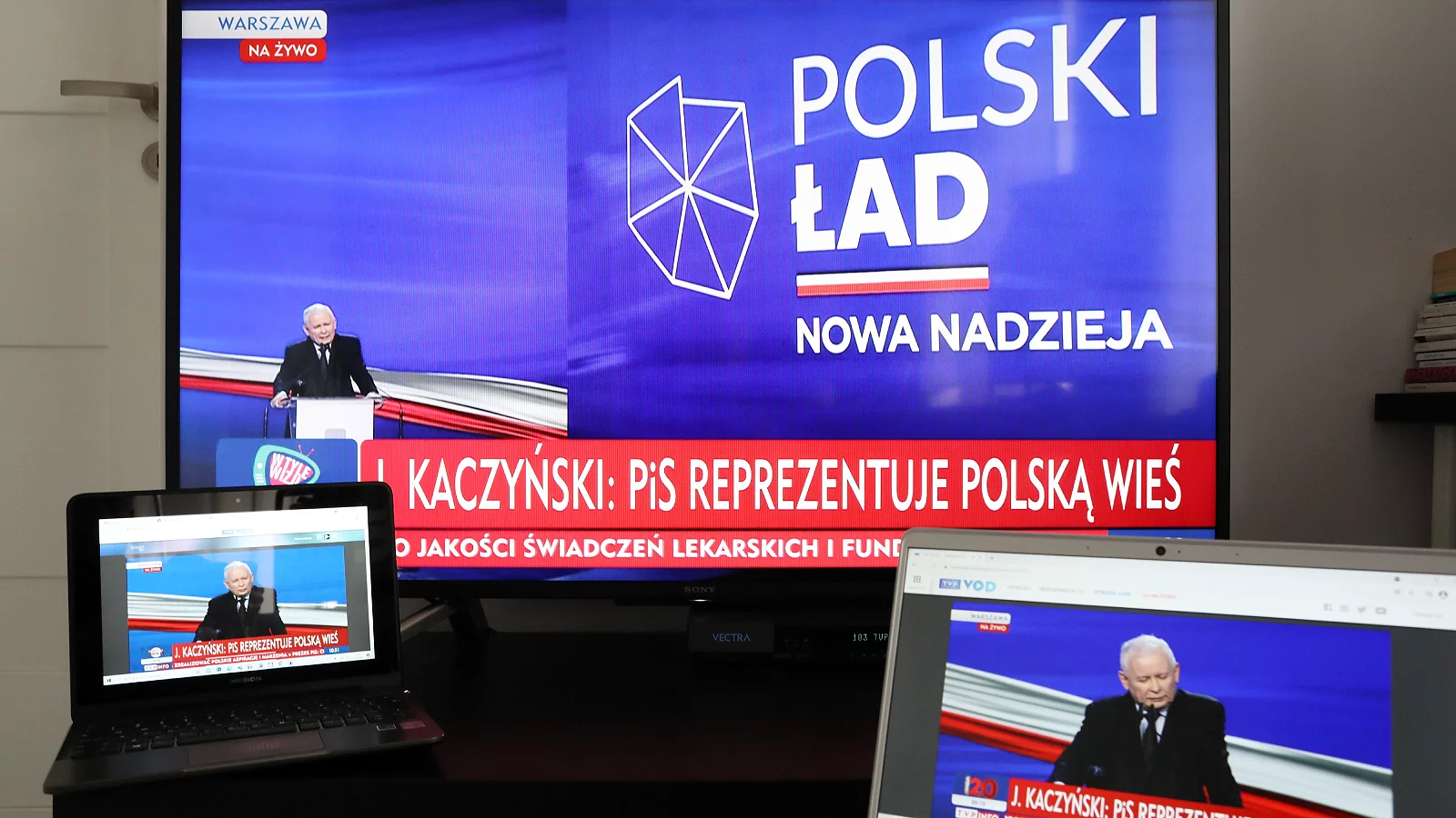 Dlaczego nowy program PiS zmienił nazwę z Nowy Ład na Polski Ład? Zaprezentowany przez Jarosława Kaczyńskiego program PiS Polski Ład wcześniej nosił nazwę Nowy Ład.