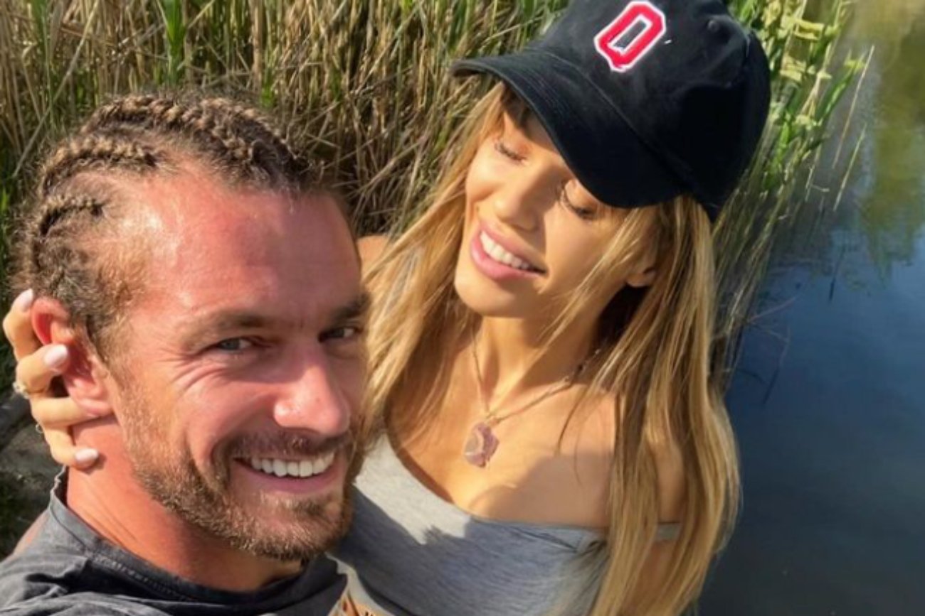 Doda wspomniała na InstaStory o "trzecim ślubie".