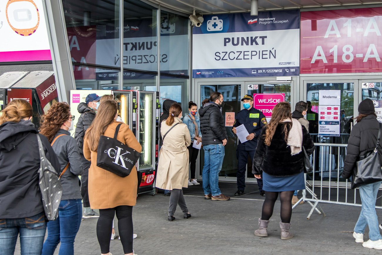 Jedna piąta Polaków uważa, że pandemia koronawirusa nigdy się nie skończy – wynika z sondażu United Surveys.