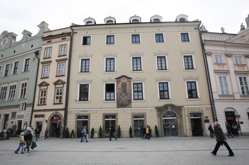 Internauci oburzeni wpisem właścicielki hotelu, w którym Andrzej Duda spotkał się z senatorami USA.