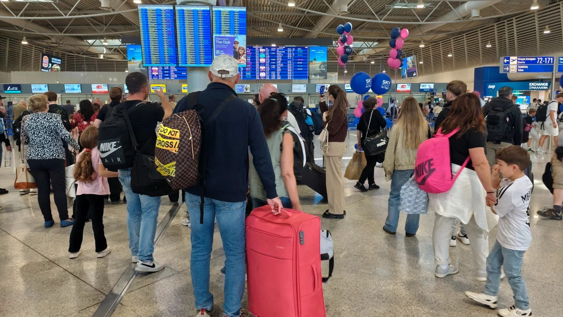 Pilne ostrzeżenie polskiej ambasady. Grecja wstrzymała wszystkie loty