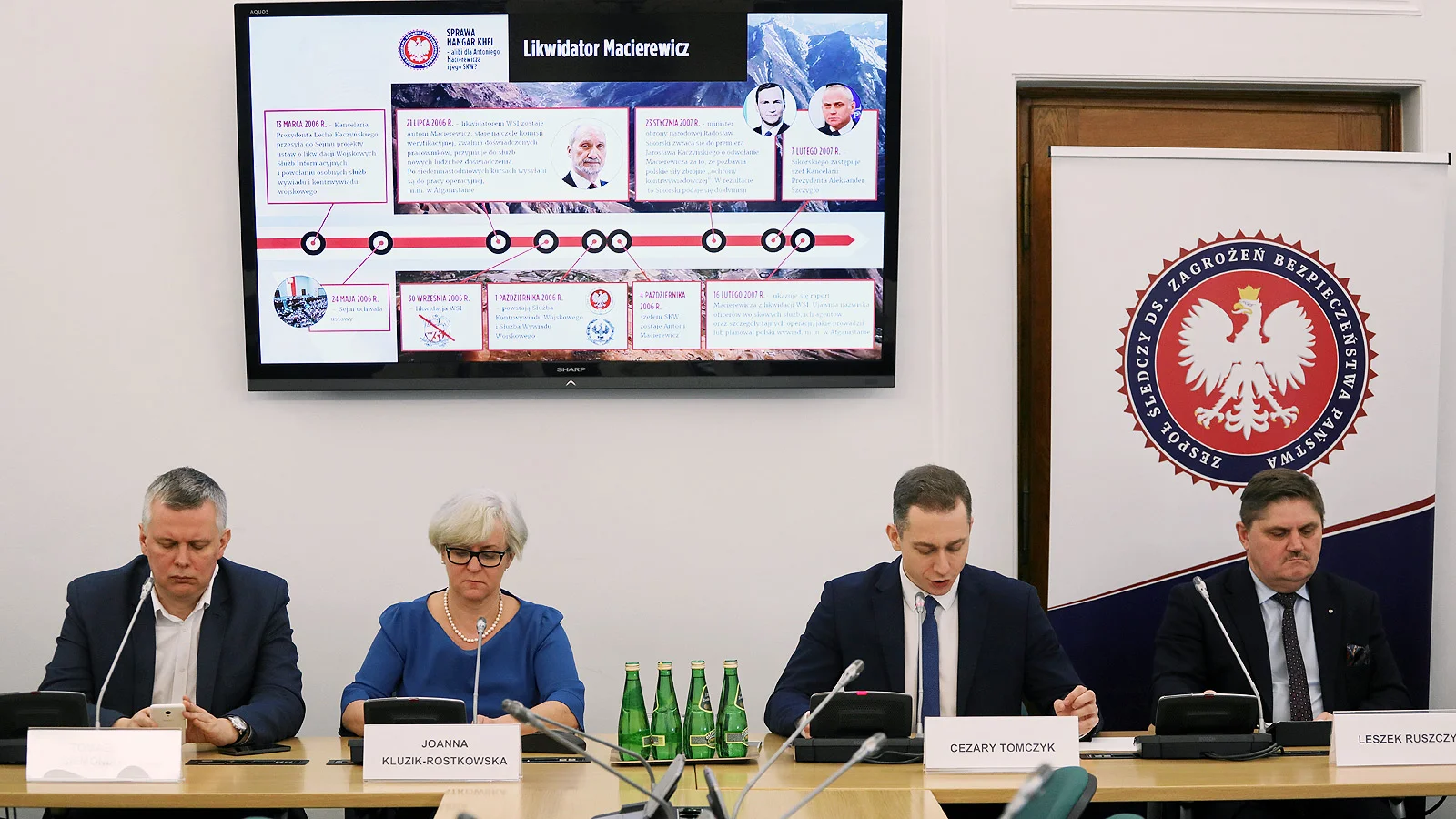 Joanna Kluzik-Rostkowska kojarzona jest głównie z edukacją. Tymczasem ta polityczka świetnie orientuje się także w tematach związanych z wojskowością i bezpieczeństwem państwa.