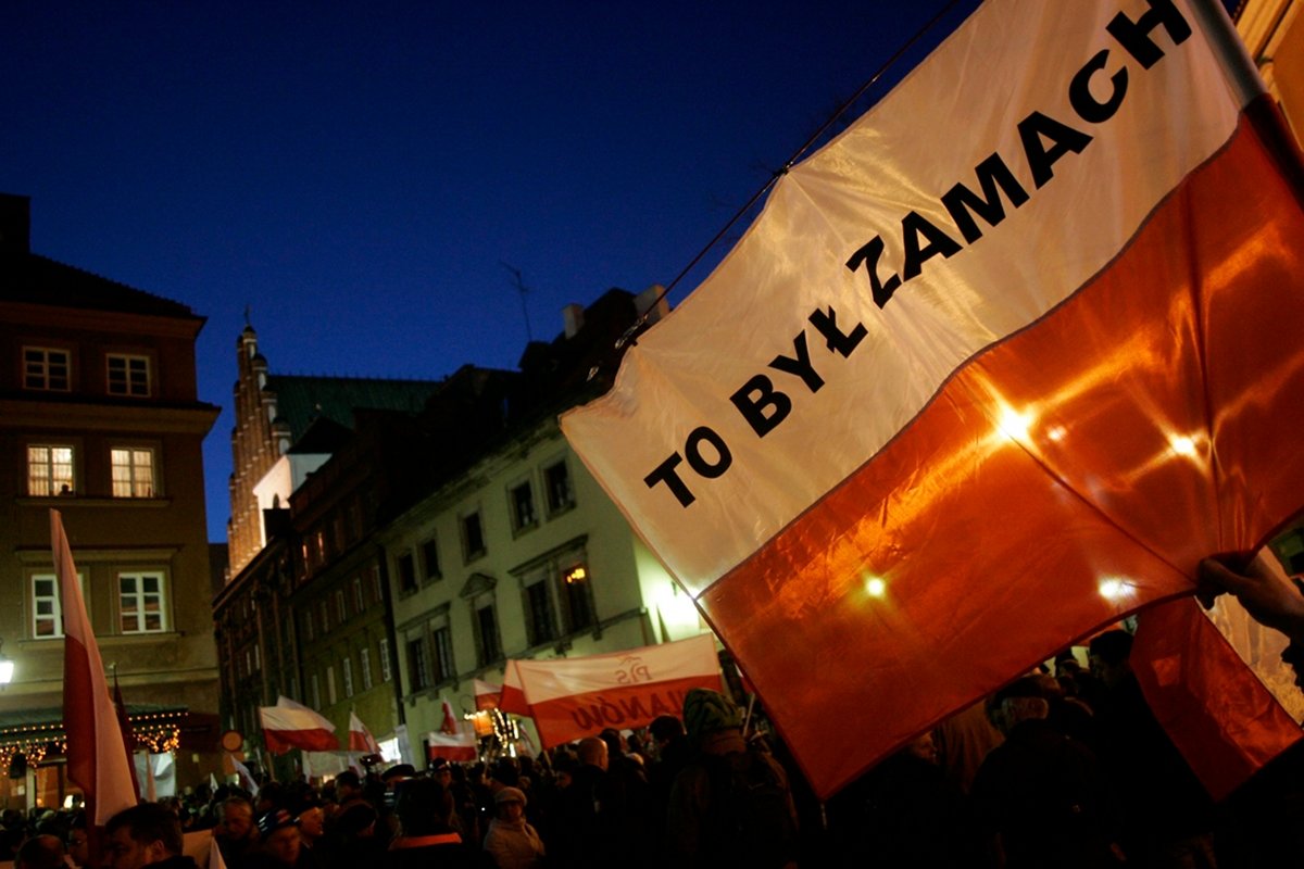 Manifestacja w rocznicę katastrofy smoleńskiej.