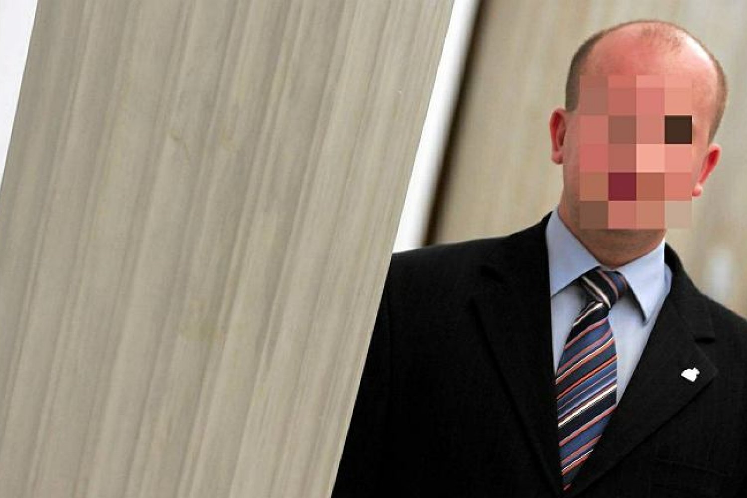 Tomasz G. Były poseł PiS i Solidarnej Polski z Poznania  usłyszał zarzuty wyłudzenia 18 kredytów