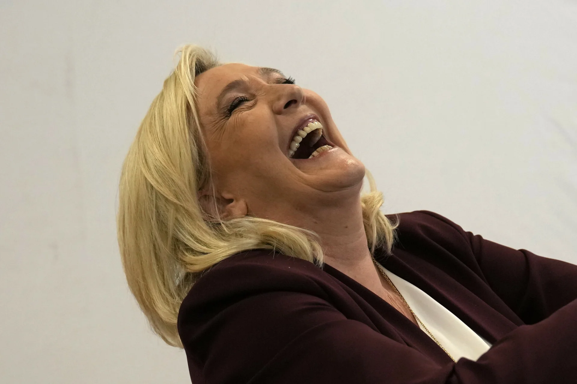 Gdy Marine Le Pen została zapytana o swoje słowa, że "Krym jest rosyjski", wybuchnęła śmiechem.