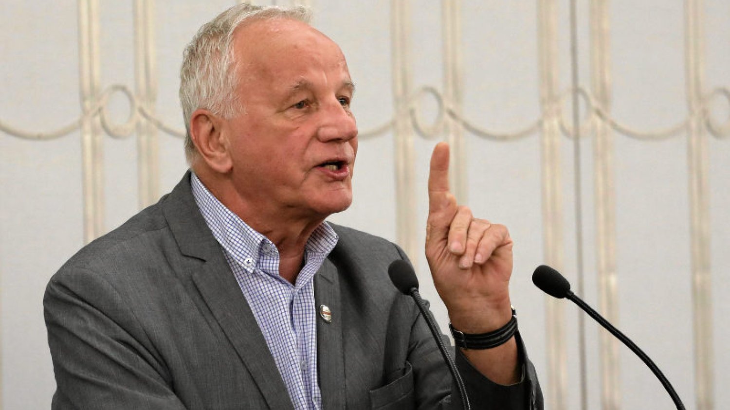 Ktoś w Platformie powinien wziąć te słowa do serca. Senator Rulewski ogłasza "separację" z PO.