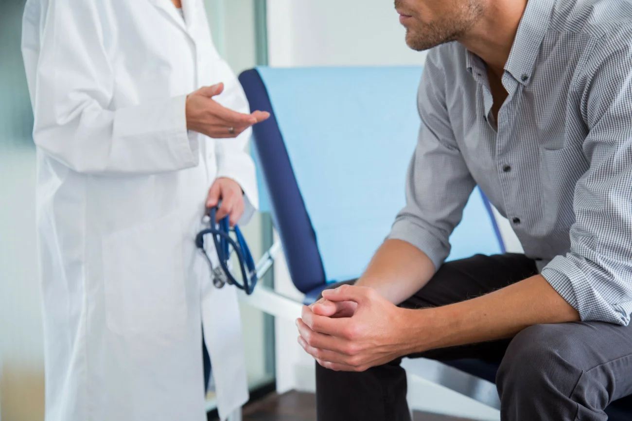 Czynnik męski jest przyczyną niepłodności u ponad 40 proc. par, a u kolejnych 20 proc. występuje jednocześnie z czynnikiem żeńskim. Jednak diagnostyka mężczyzn, w tym badanie nasienia, to temat niedoceniany.