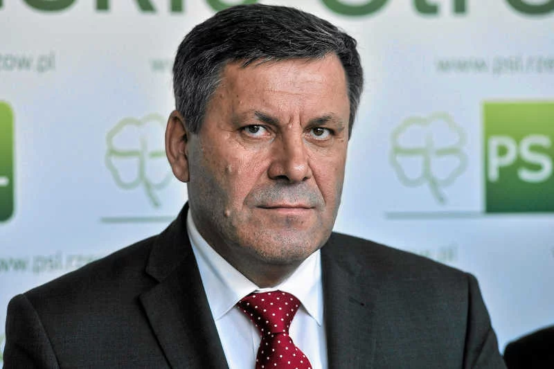 Wicepremier Piechociński chce likwidacji trzech resortów
