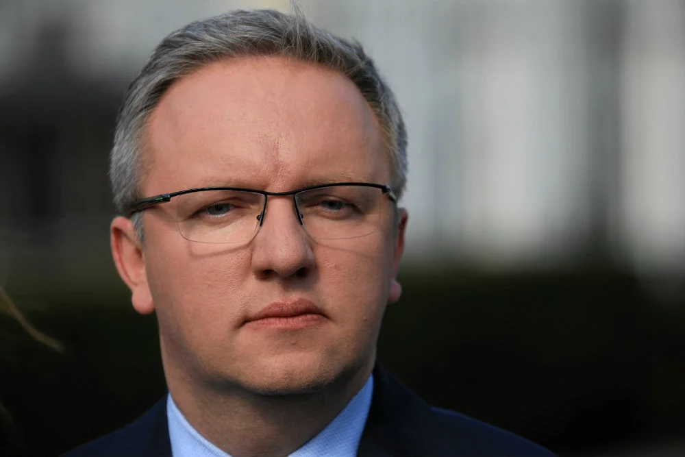 Krzysztof Szczerski przeprosił za swoje słowa o celibacie w kontekście podwyżek dla nauczycieli.
