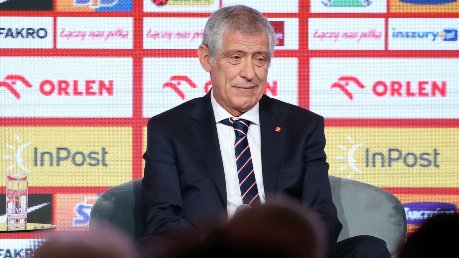 Selekcjoner Fernando Santos ma dzisiaj spotkać się z Robertem Lewandowskim.