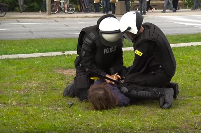 Oprócz Marii Kołakowskiej zatrzymano jeszcze cztery osoby.