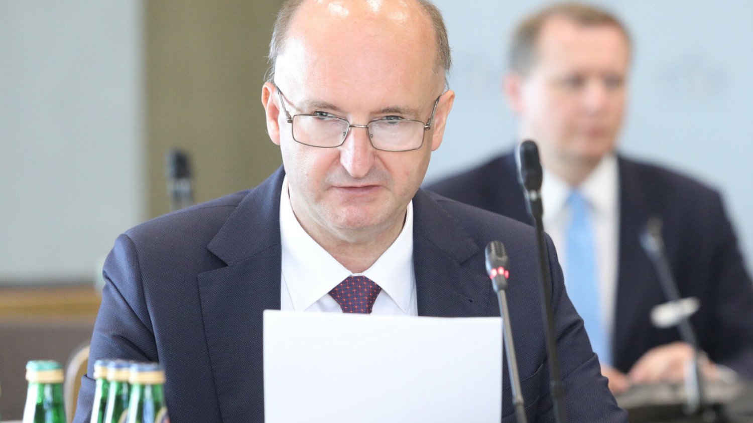 Wraca sprawa ustawy covidowej i "wrzutki" Piotra Wawrzyka.