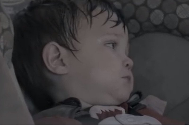 Niemka na kilkadziesiąt minut zostawiła dziecko w samochodzie.