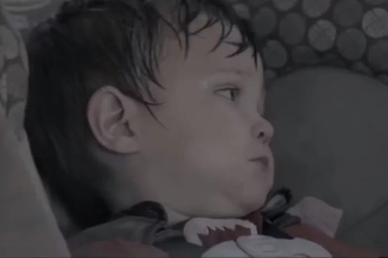 Niemka na kilkadziesiąt minut zostawiła dziecko w samochodzie.