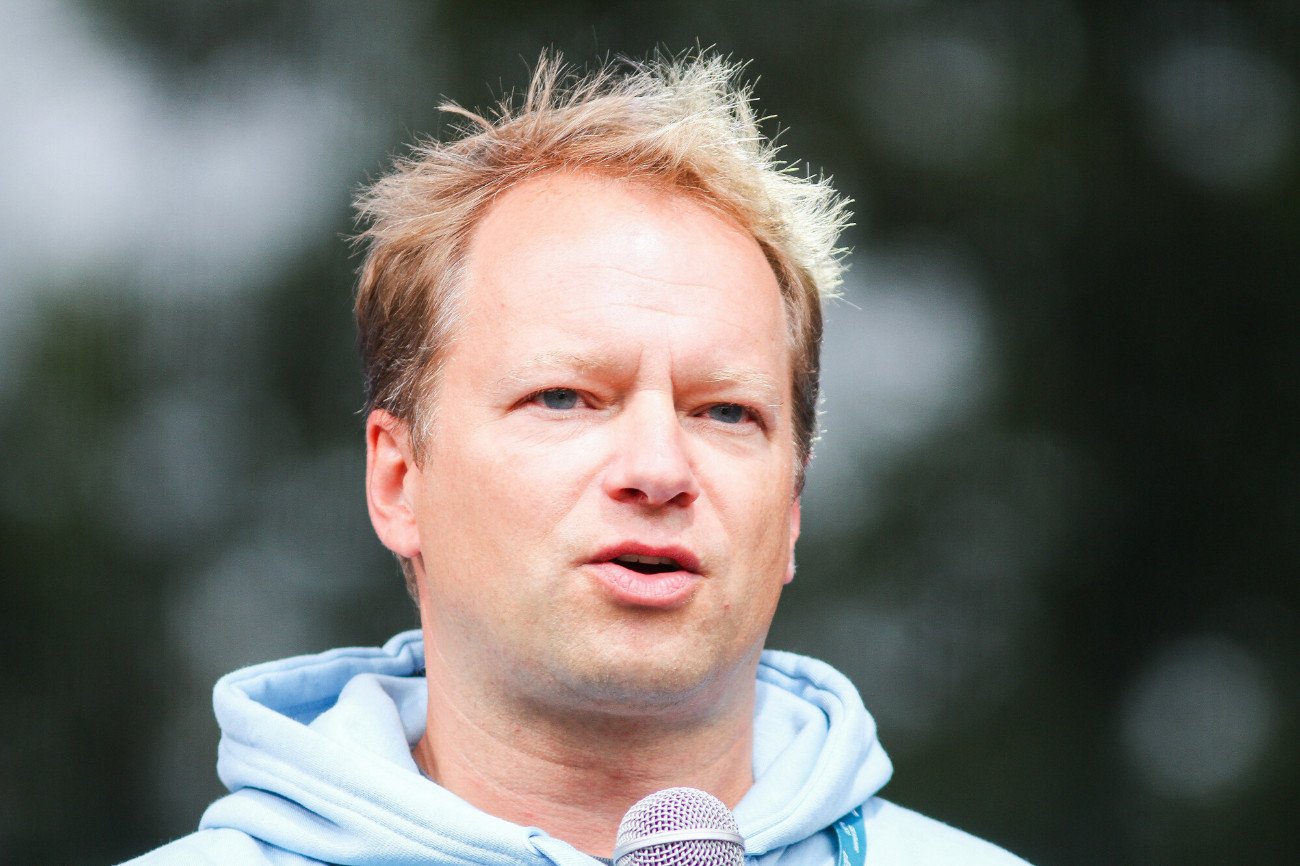 Maciej Stuhr dobitnie podsumował zachowanie polskich kibiców.