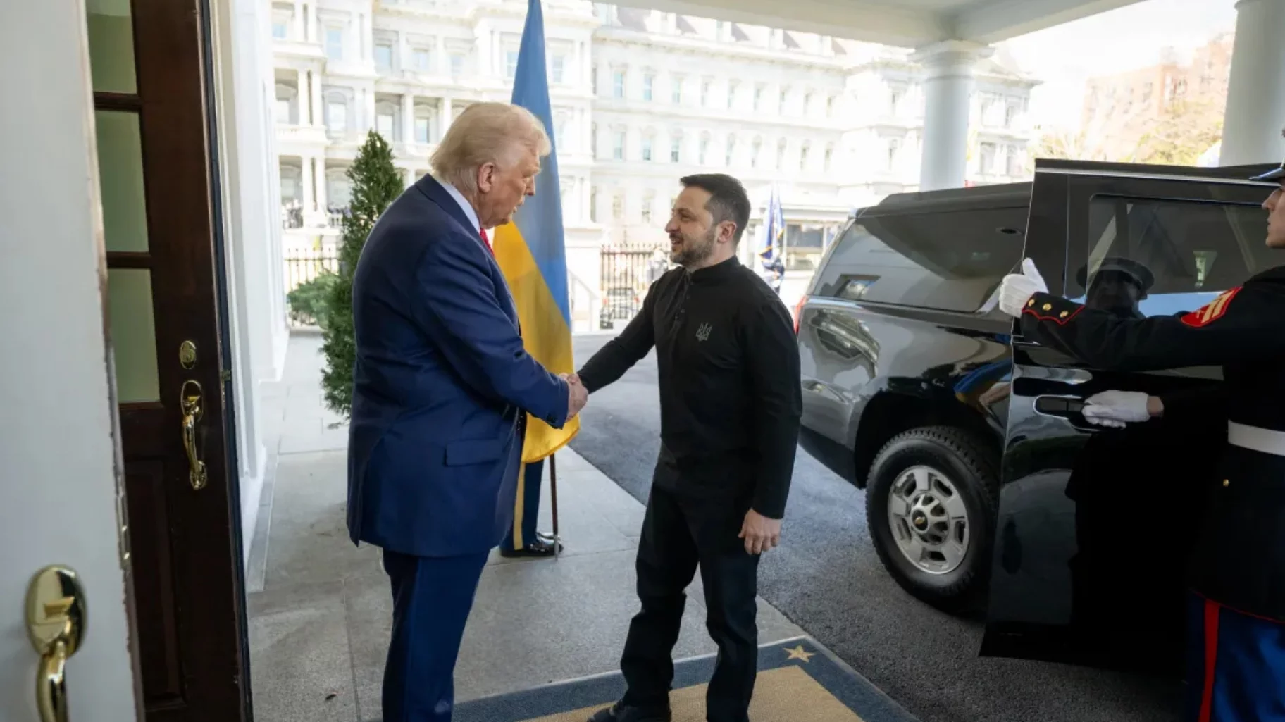 Trump kazał dziś długo czekać Zełenskiemu. W Białym Domu miał wyjątkowego gościa