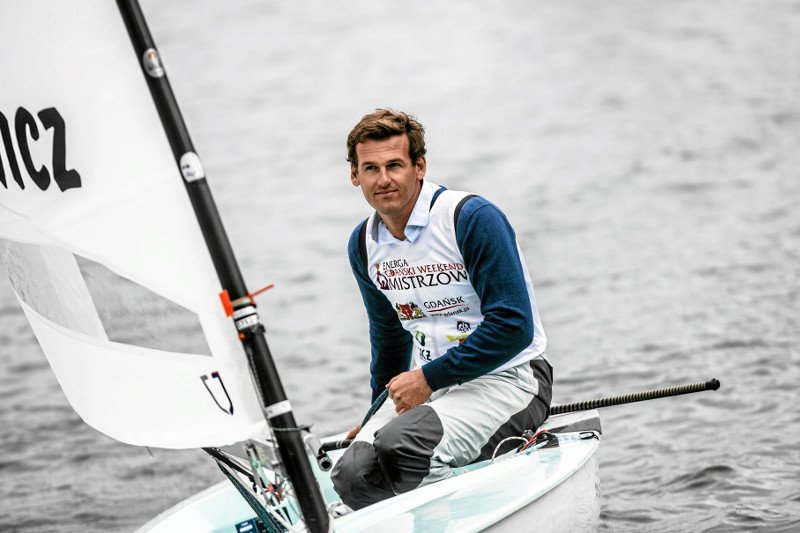 Komornik u Kusznierewicza? O tym informowała Polska Fundacja Narodowa. Tymczasem według KRD Fundacja Navigare nie ma długów.