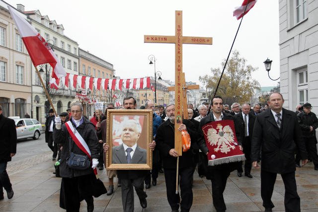 Miał być milion, będzie 50 tys. – tyle osób zadeklarowało udział w prorządowym marszu 10 kwietnia