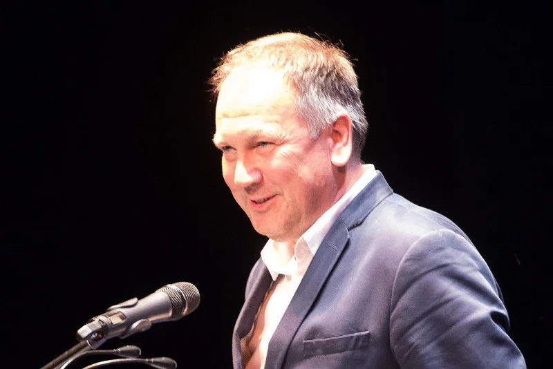 "Mam nadzieję, że za 20 lat...". Łazarewicz, dziękując za Literacką Nagrodę Nike, mocno przyłożył obecnej władzy.