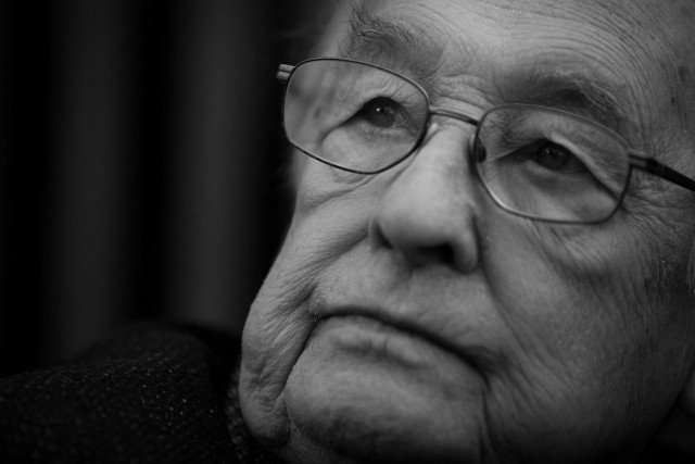 Andrzej Wajda nie żyje.