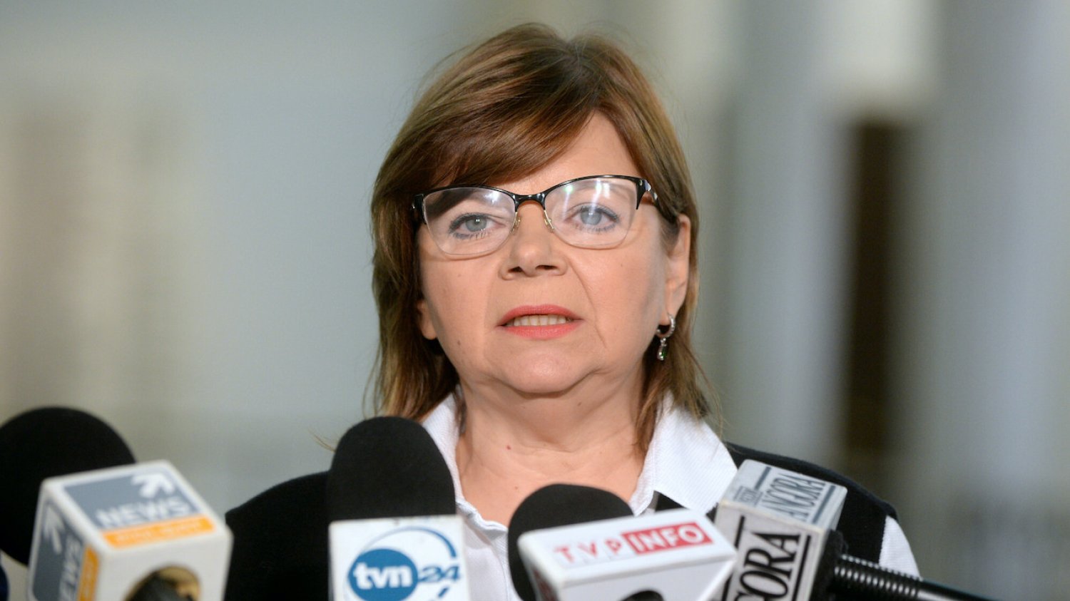 Izabela Leszczyna apeluje do dziennikarzy ws. teorii podkomisji Macierewicza.