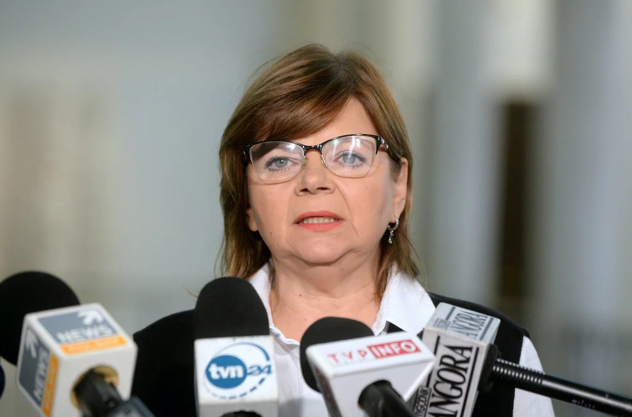 Izabela Leszczyna apeluje do dziennikarzy ws. teorii podkomisji Macierewicza.