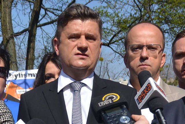 W najnowszym sondażu CBOS Twój Ruch zdobył tylko 1 procent głosów