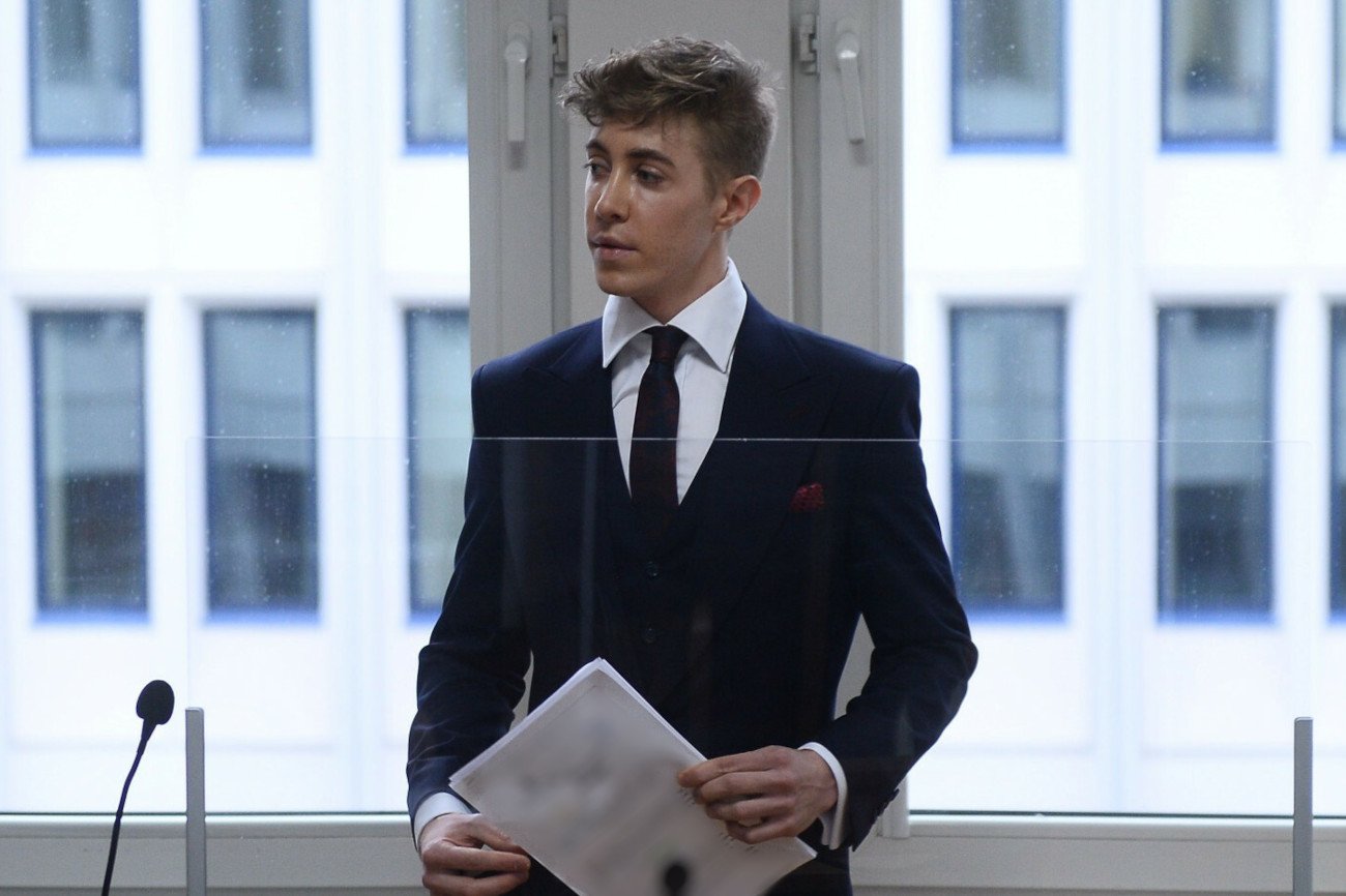 "Najmłodszy polski milioner" pozwał Skarb Państwa.