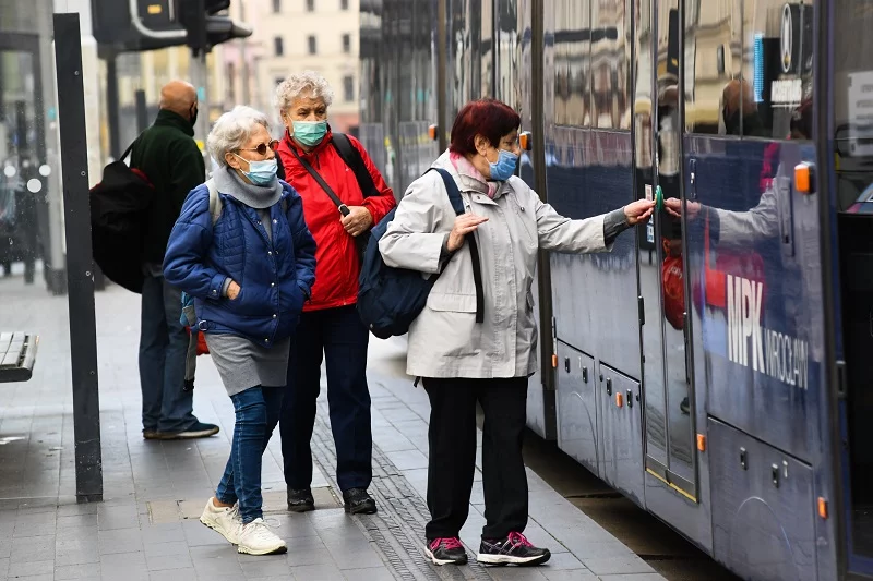 Ponad 100 powiatów może wejść do czerwonej strefy.