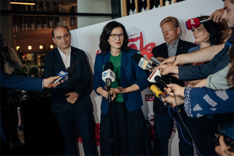 Aleksandra Dulkiewicz musiała uciekać przed dziennikarzem TVP.