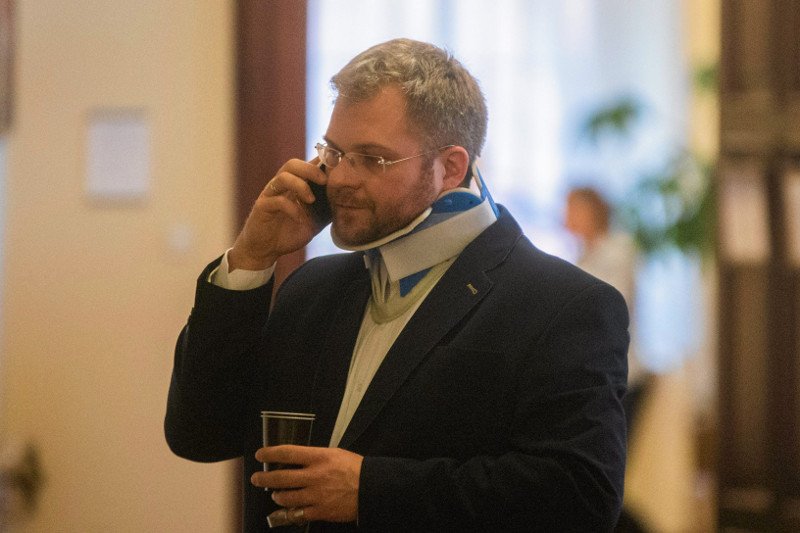 "Bite są żony polityków od lewa do prawa". Po historii z bydgoskim radnym PiS-u wylał się hejt na tę partię