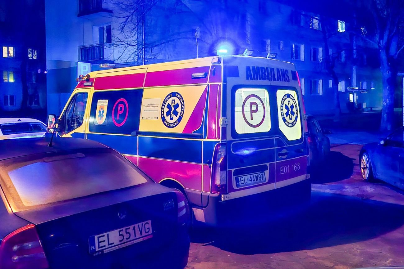 Siedlce miejscem tragedii. Nie żyje ratownik ugodzony nożem. MZ reaguje