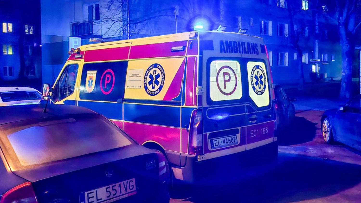 Siedlce miejscem tragedii. Nie żyje ratownik ugodzony nożem. MZ reaguje