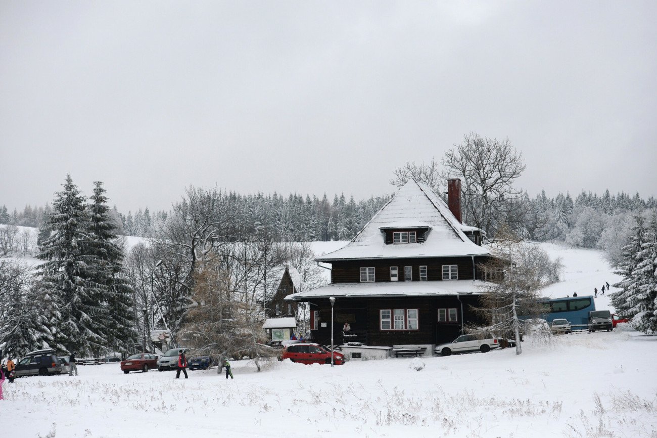 Schronisko "Andrzejówka" przyciąga tłumy