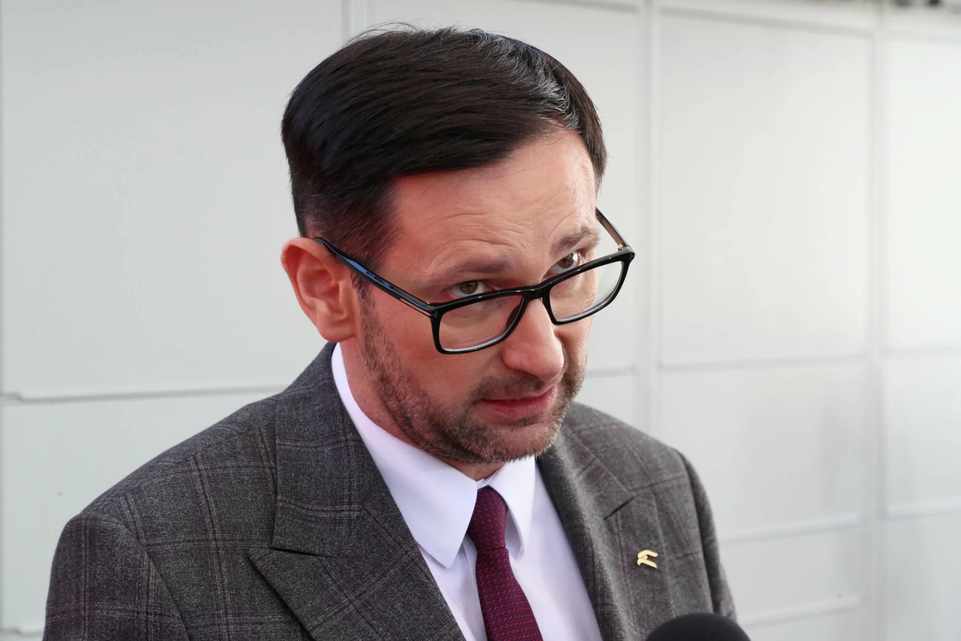 Gdzie jest Daniel Obajtek? Znany dziennikarz śledczy wskazuje na Węgry. Daniel Obajtek