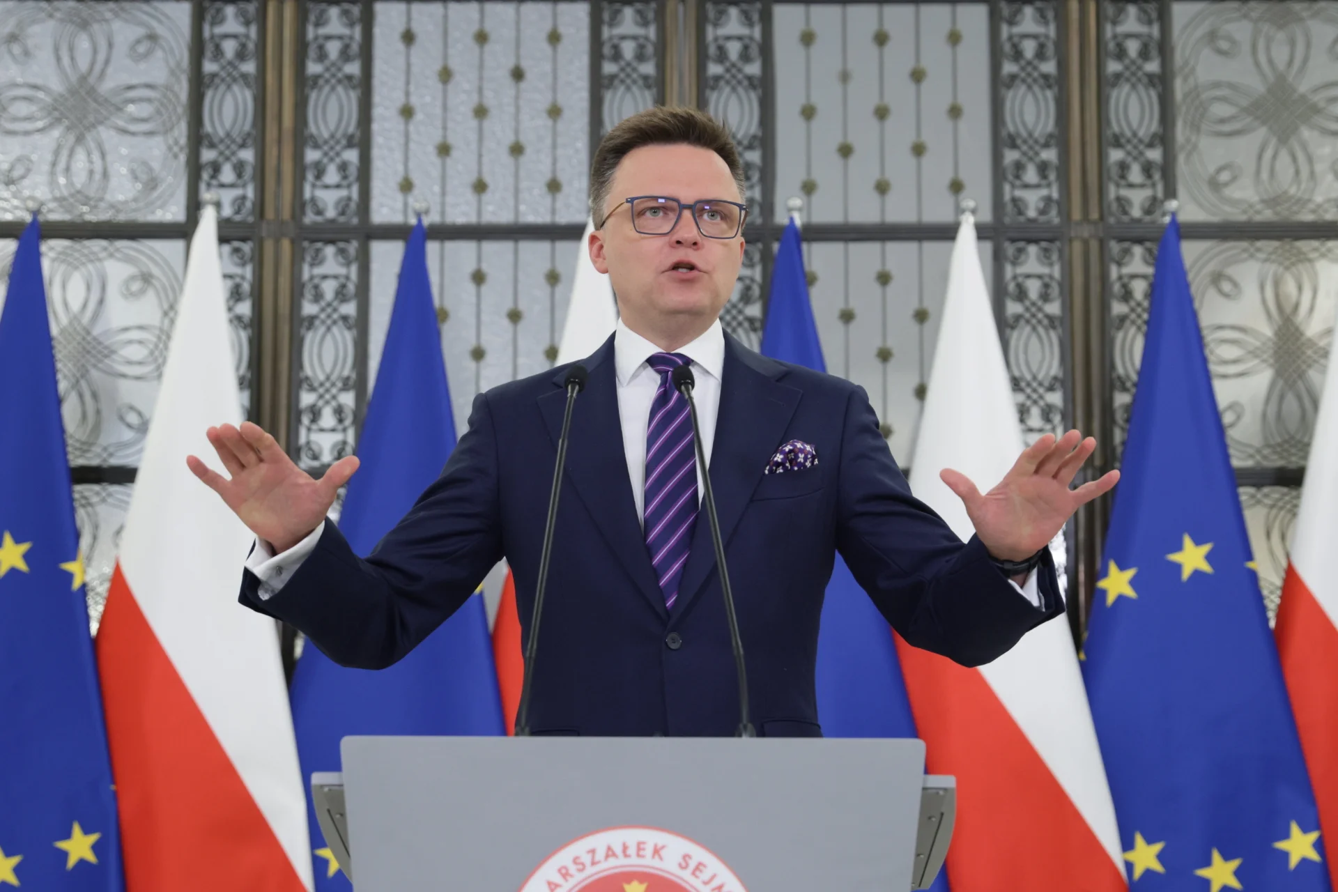 Hołownia przed głosowaniem nad votum dla Tuska. Powiedział, co zrobi
