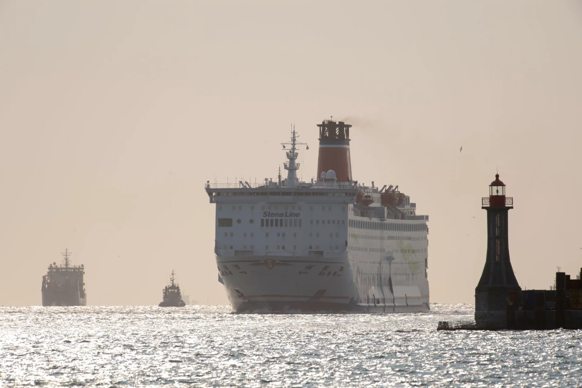 Dziecko i jego matka wypadli z promu na Bałtyku. Oboje nie żyją. (Zdjęcie poglądowe) Akcja ratunkowa na promie Stena Spirit operatora Stena Line.
