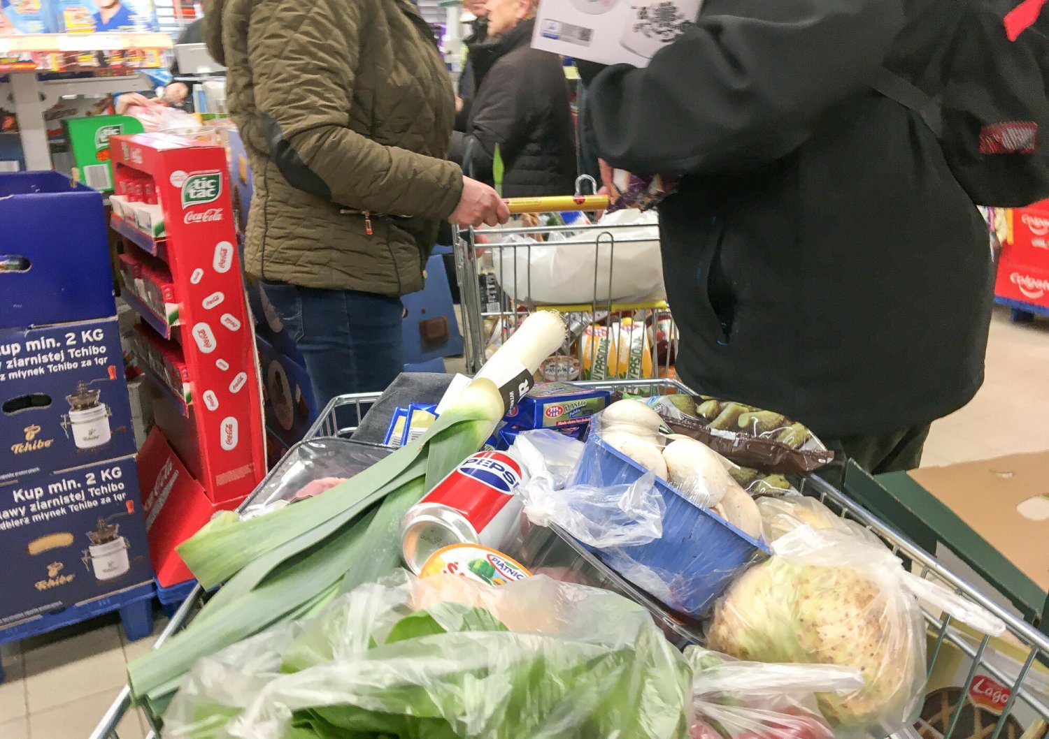 Promocje w Biedronce od 22.05.2025. Co jest taniej na Dzień Matki?