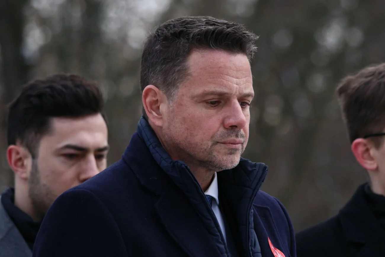 Ten sondaż zmartwi Trzaskowskiego. Różnica w poparciu coraz mniejsza. Wyniki nowego sondażu prezydenckiego. Trzaskowski ma powody do obaw, jego przewaga coraz mniejsza.