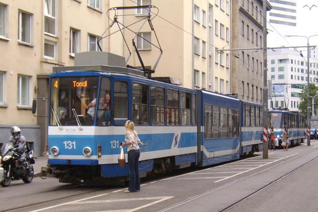 Mieszkańcy Tallinna mogą korzystać z bezpłatnej komunikacji miejskiej od początku 2013 roku