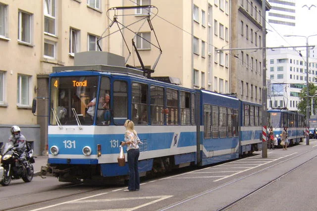 Mieszkańcy Tallinna mogą korzystać z bezpłatnej komunikacji miejskiej od początku 2013 roku